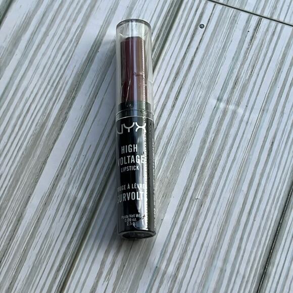 NYX  Makeup Beauty High Voltage Wine and Dine Lipstick - Picture 1 of 6
